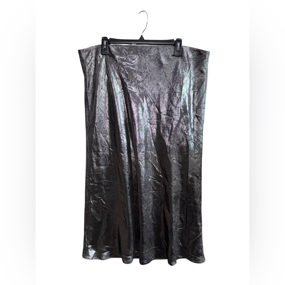 NWT LOFT Shimmering Silver / Black Maxi Skirt Size XXL